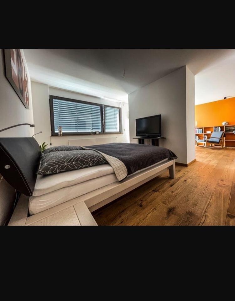 שטראובינג Zimmer - Modernes Apartment Mit 45 Qm. מראה חיצוני תמונה